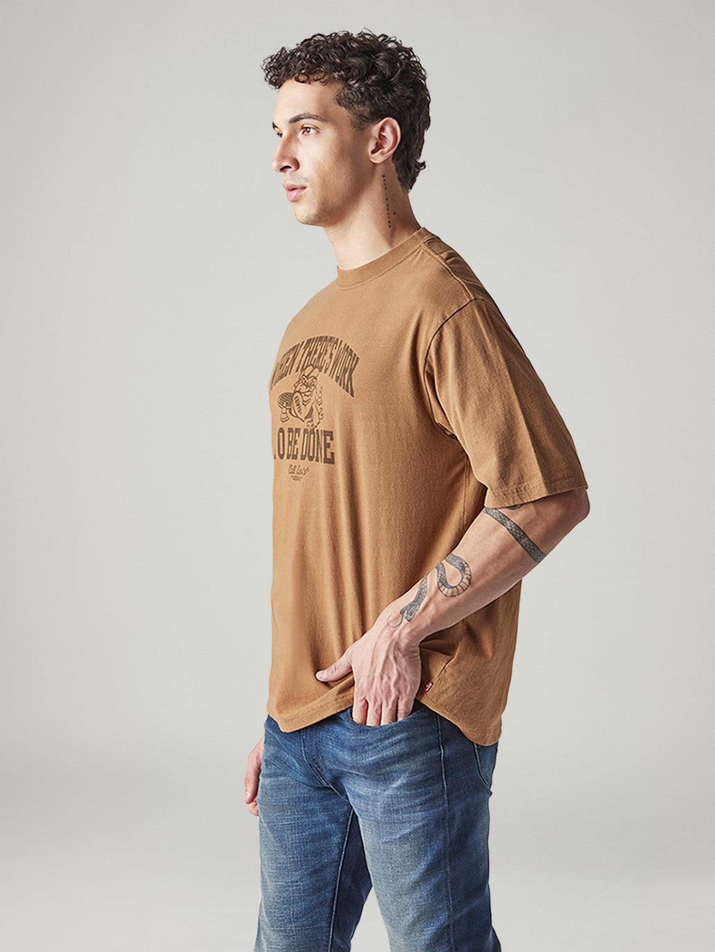 Men's Graphic Print Regular Fit Jersey T-Shirt - Side View