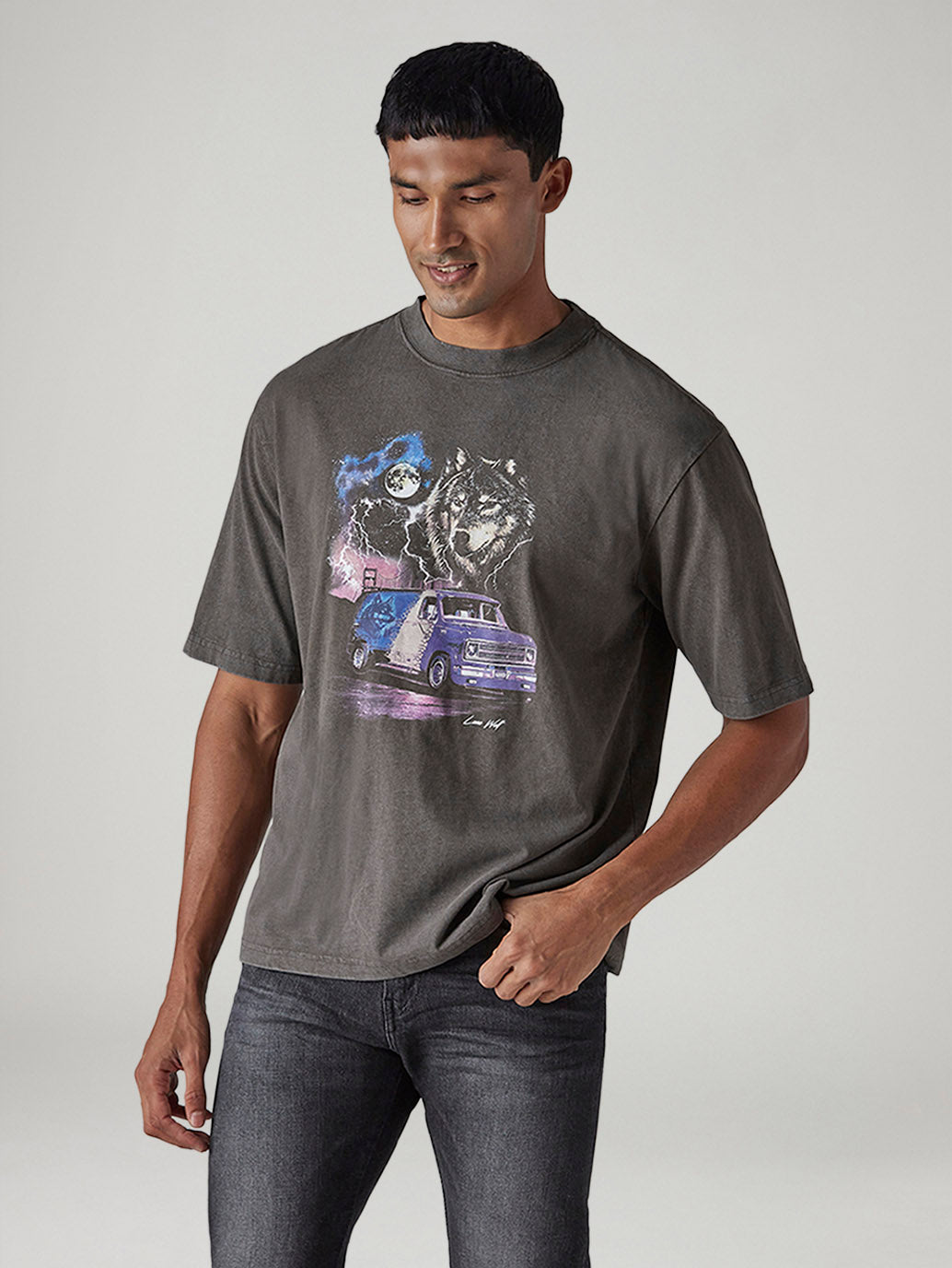 Men's Graphic Print Regular Fit Jersey T-Shirt - Front View