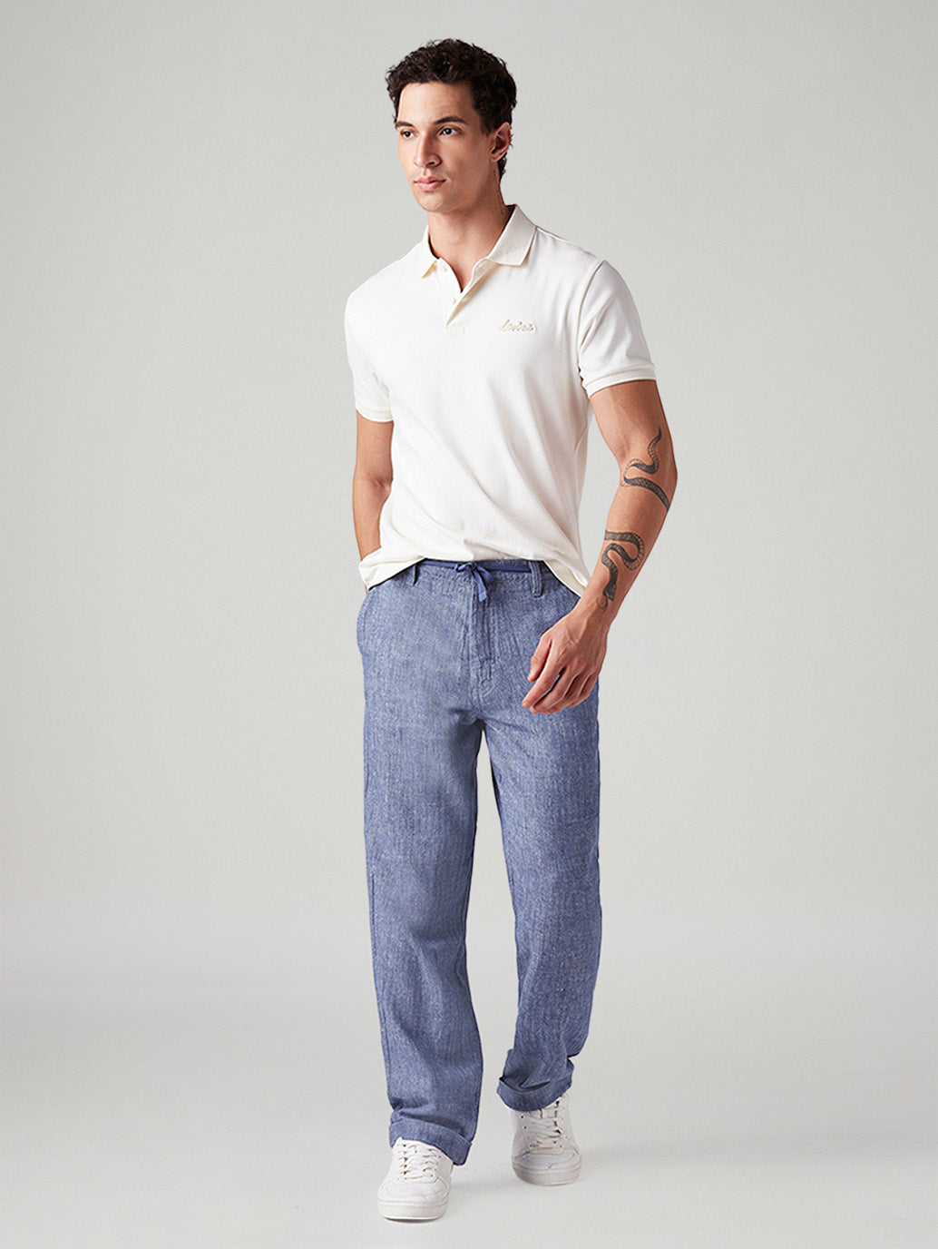 Men's Blue Loose Straight Fit Mid Rise Chinos