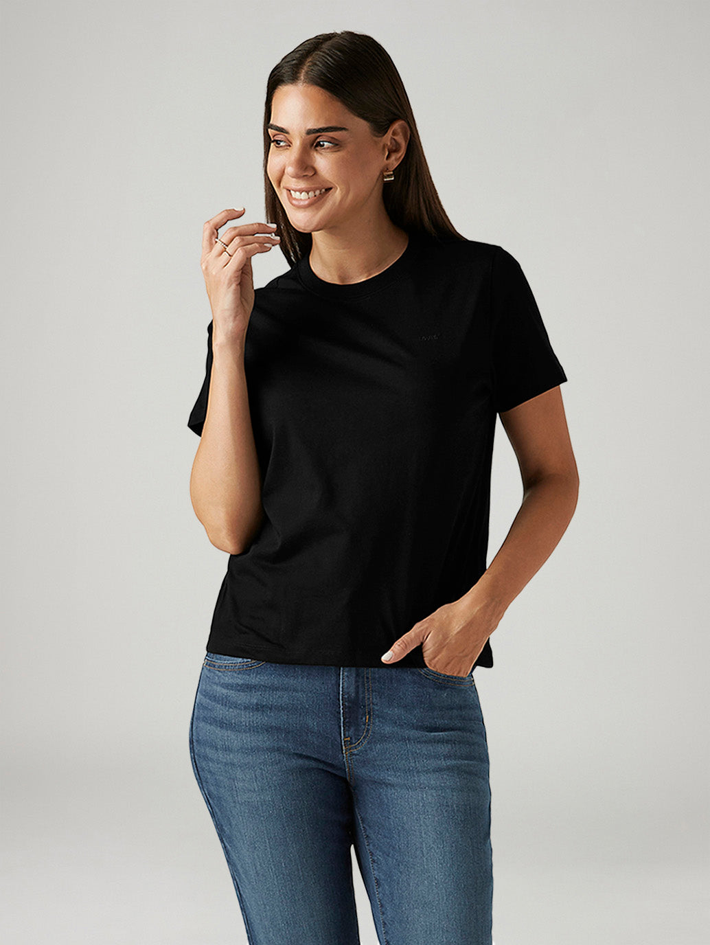 Women's Solid Black Crew Neck T-shirt