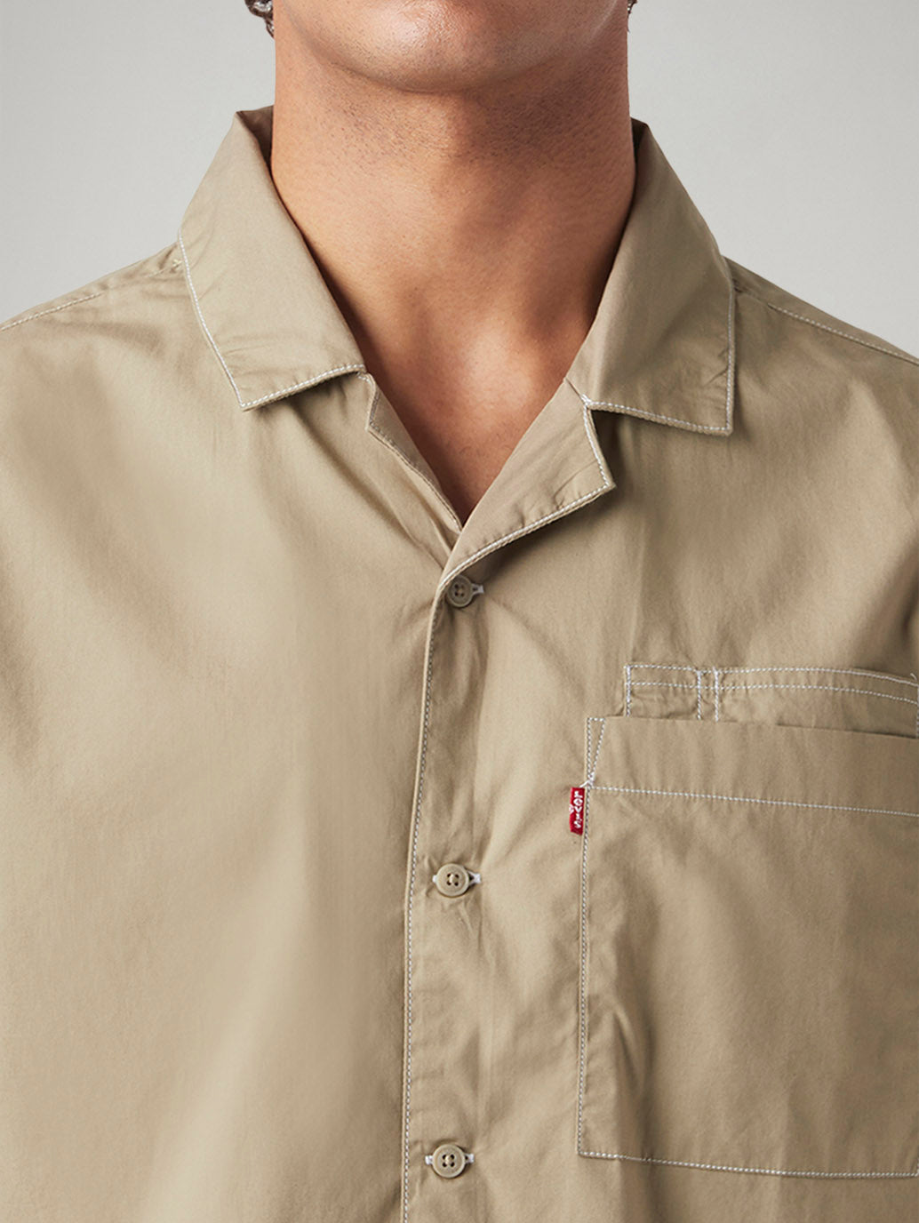 Men's Solid Relaxed Fit Poplin Shirt - Detail View