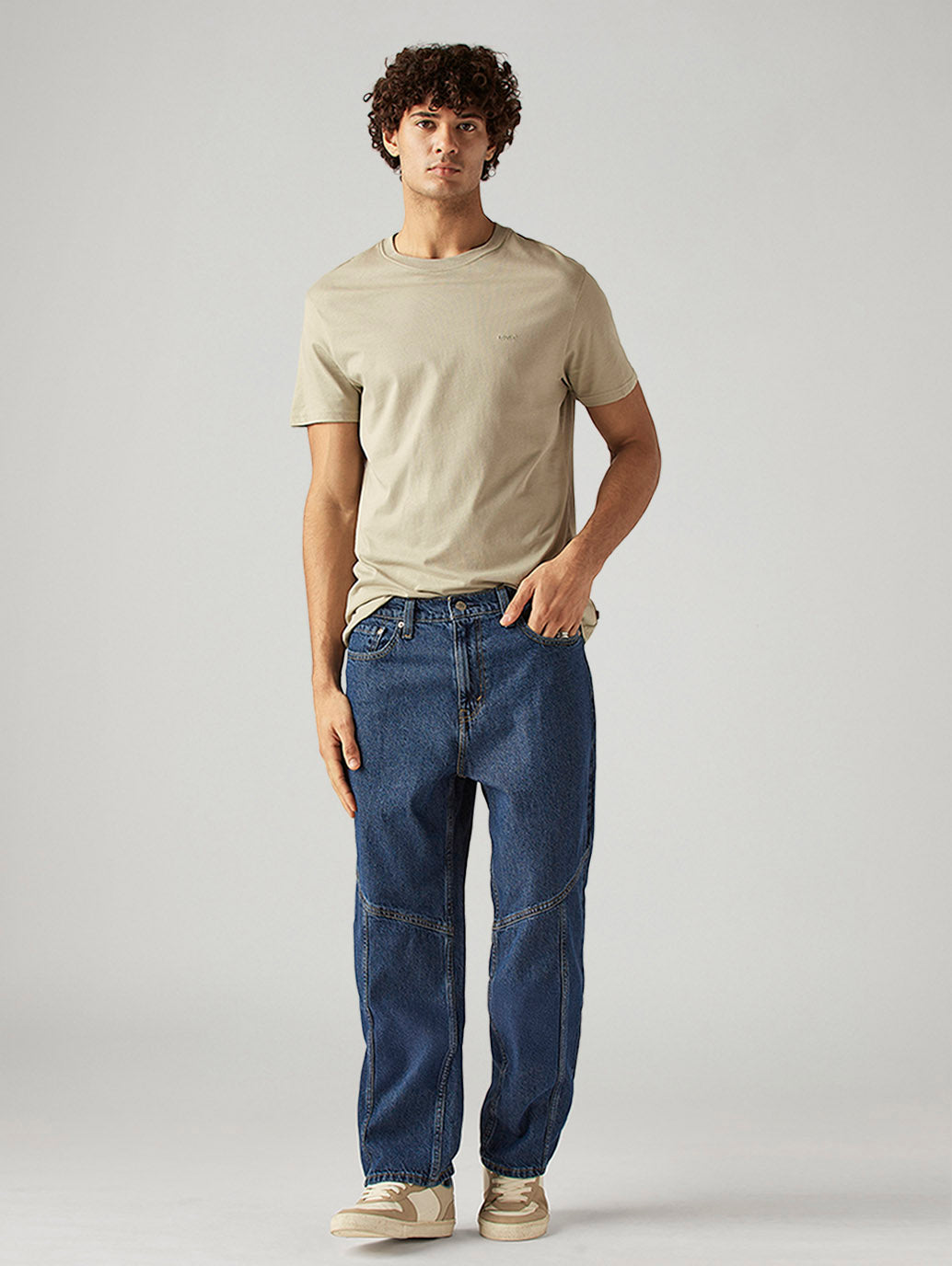 Men's 568 Dark Blue Loose Fit Mid Rise Jeans - Styleshot View