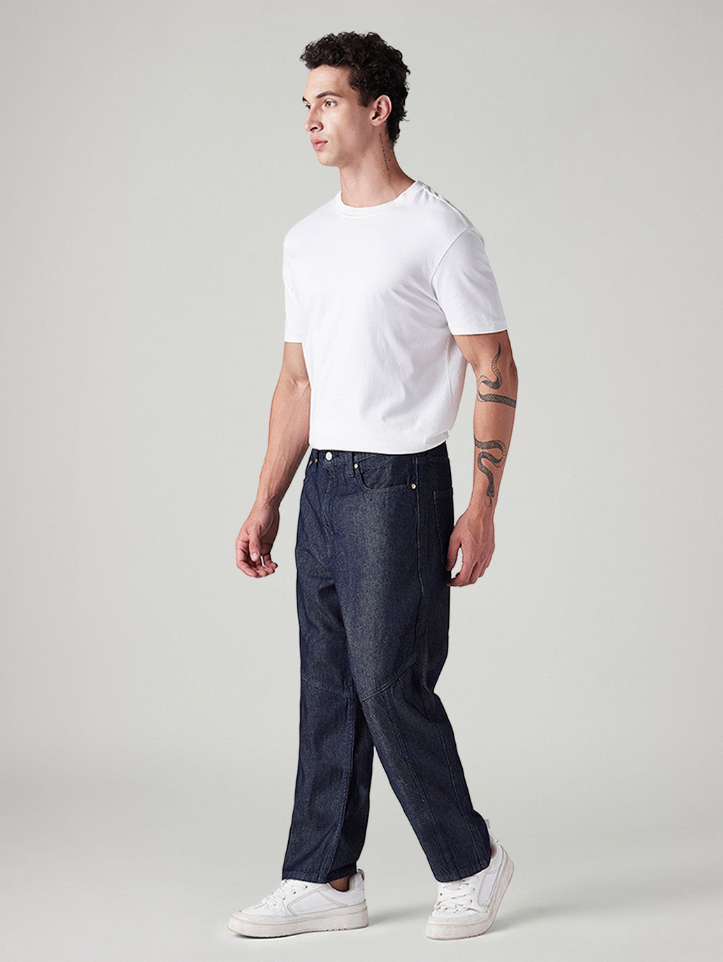 Men's 568 Dark Blue Loose Fit Mid Rise Jeans - Side View