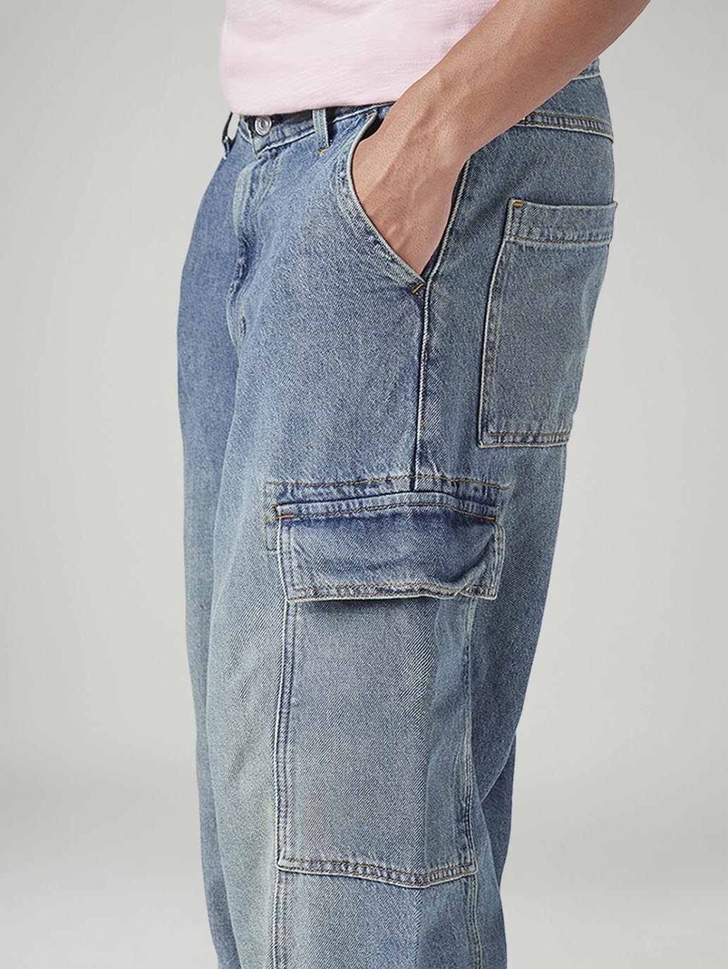 Men's 578 Blue Baggy Fit Mid Rise Tinted Cargos - Detail View