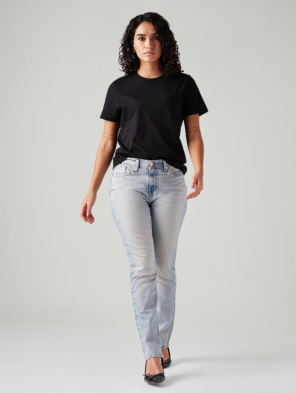 Women's Light Blue Wedgie Slim Fit Mid Rise Jeans