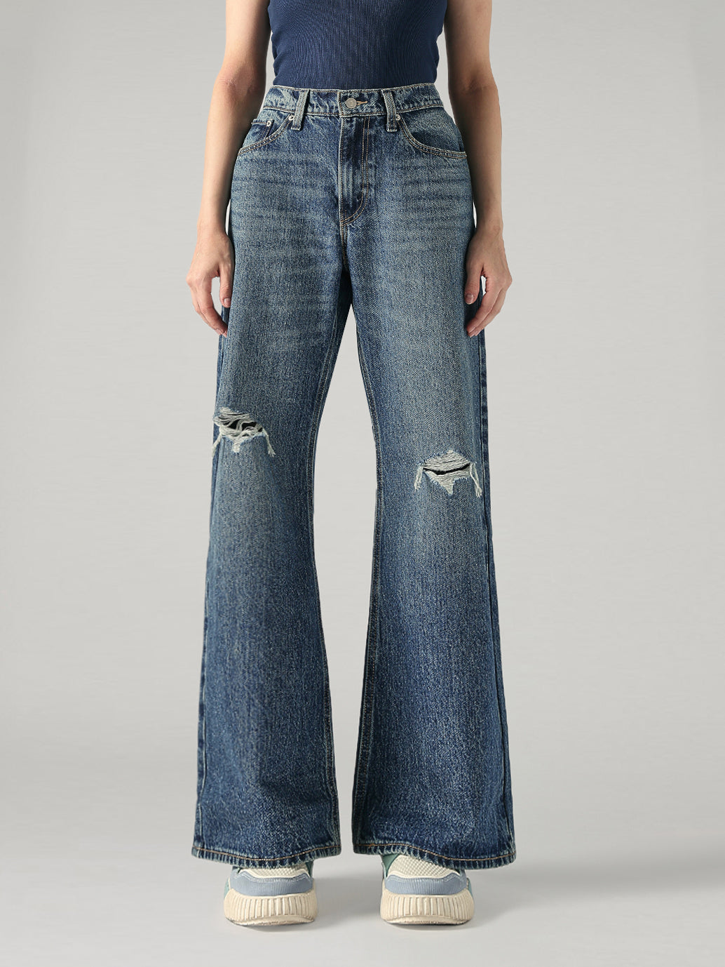 Women's Blue Loose Bootcut Fit Mid Rise Jeans - Detailshot View