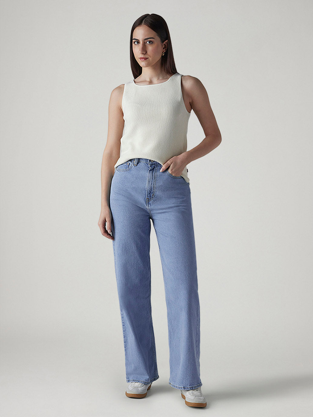 Women's Light Indigo Loose Fit High Rise Jeans - 20 View