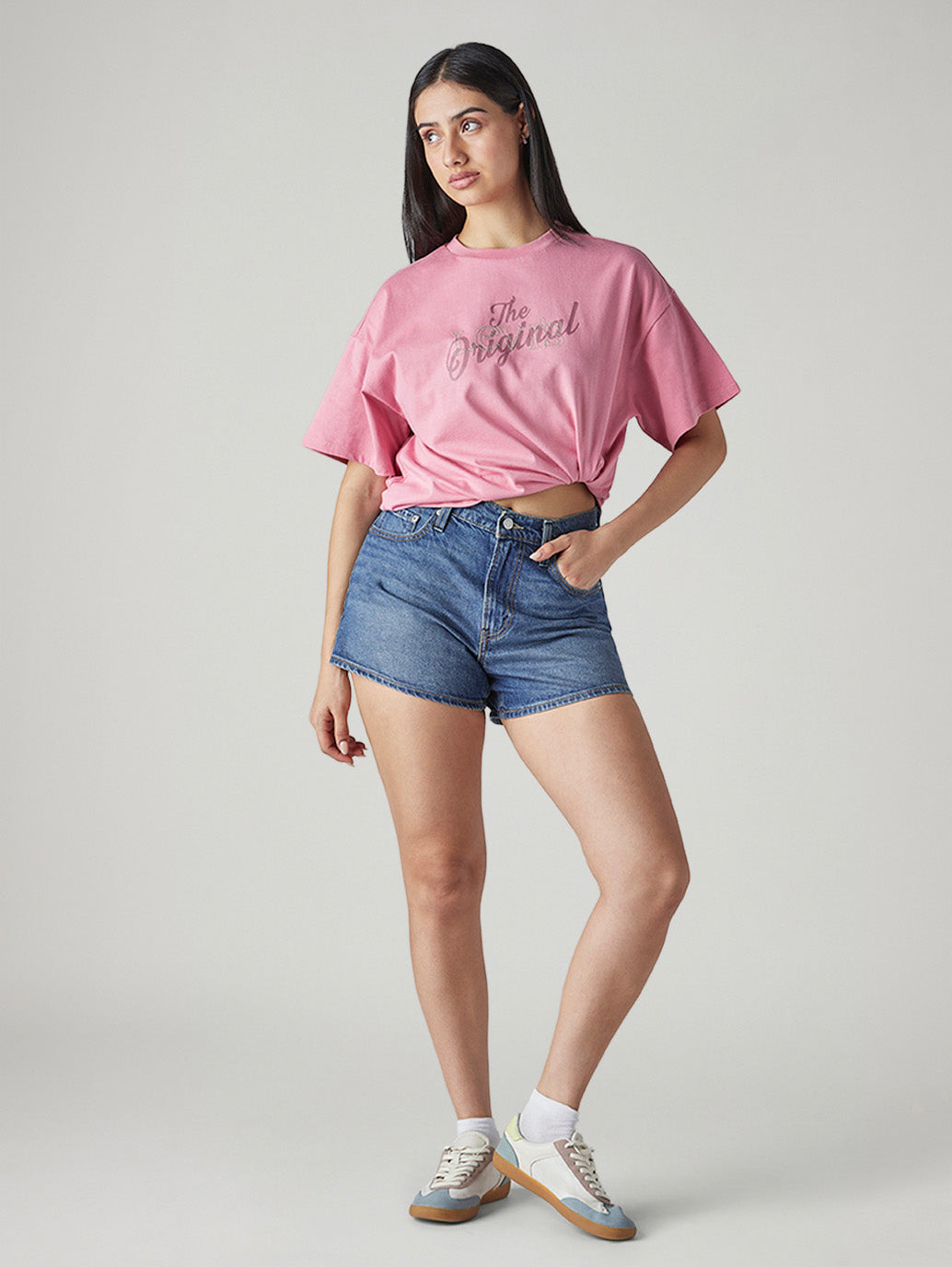 Women's Blue Ribcage Fit Mid Rise Shorts