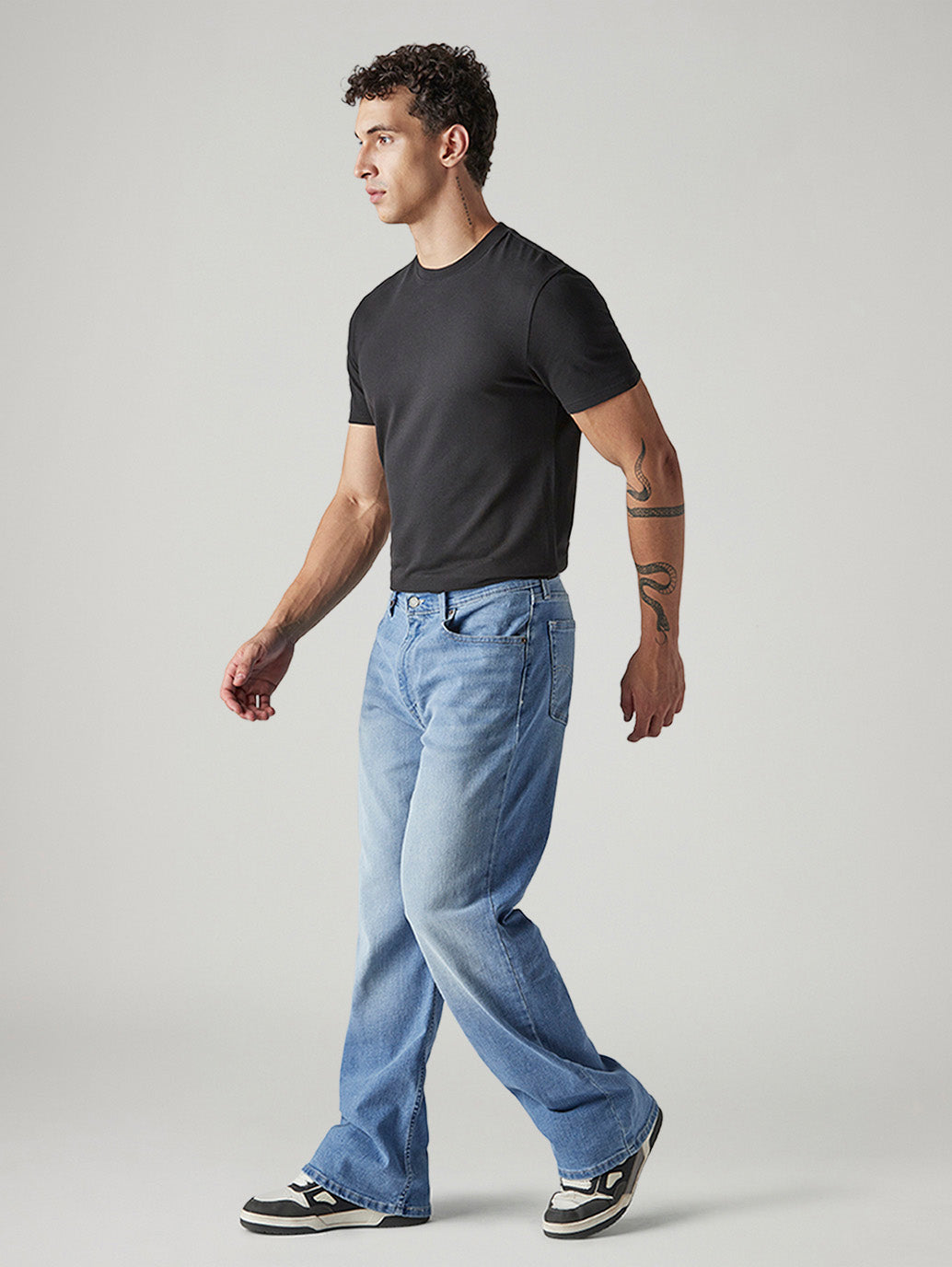Men's 567 Light Blue Bootcut Fit Mid Rise Jeans - Side View