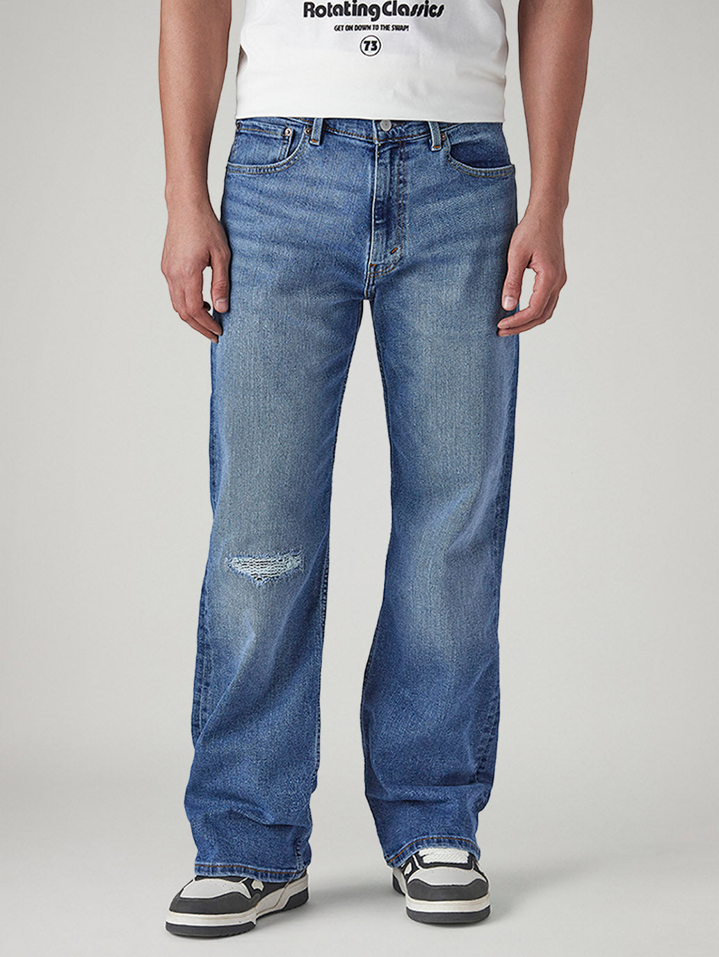 Men's 567 Blue Bootcut Fit Mid Rise Jeans - Front View