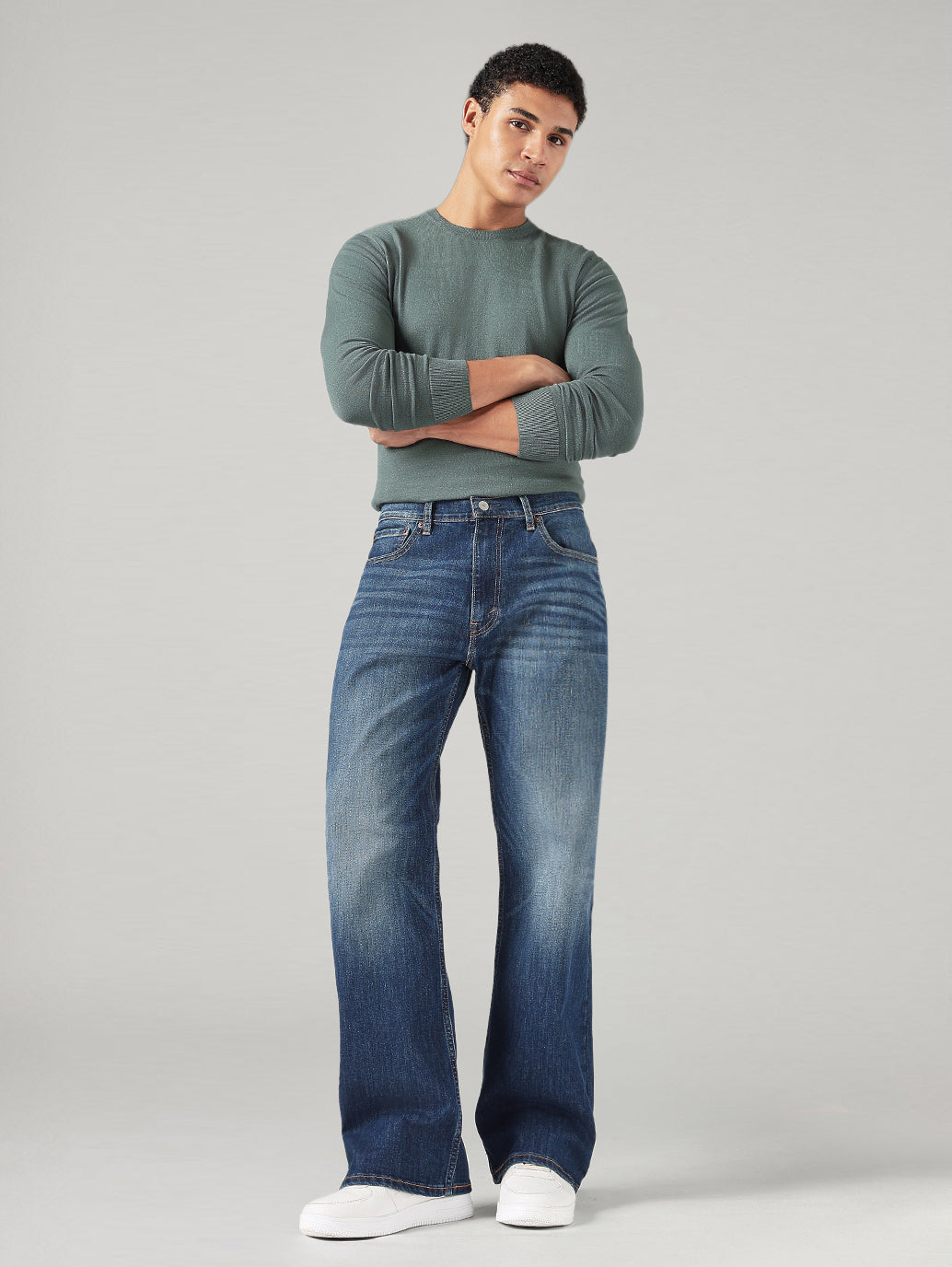 Men's Dark Blue 541 Athletic Tapered Fit Mid Rise Jeans