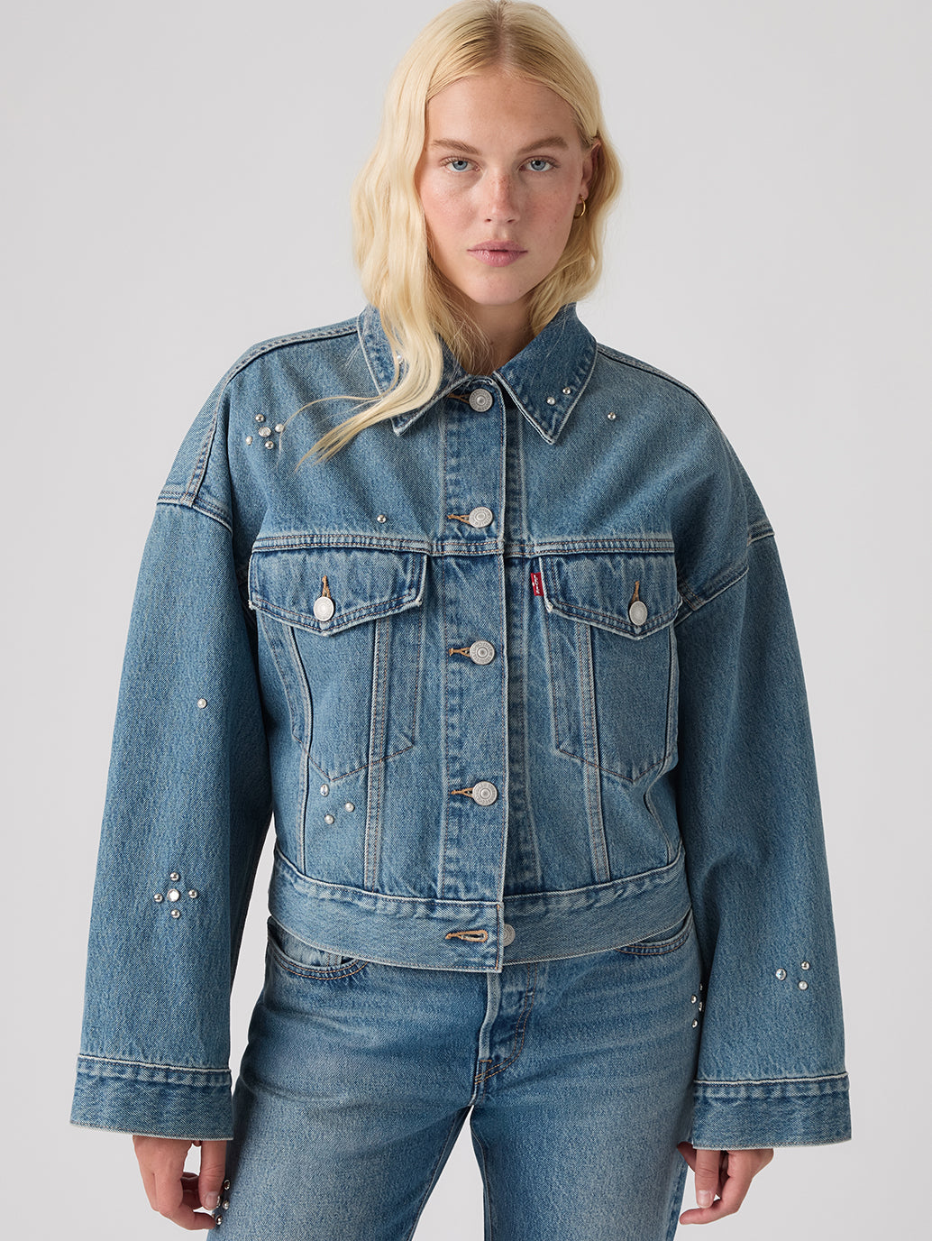 Levi's® Women's Loose Crop Trucker Jacket - Front View