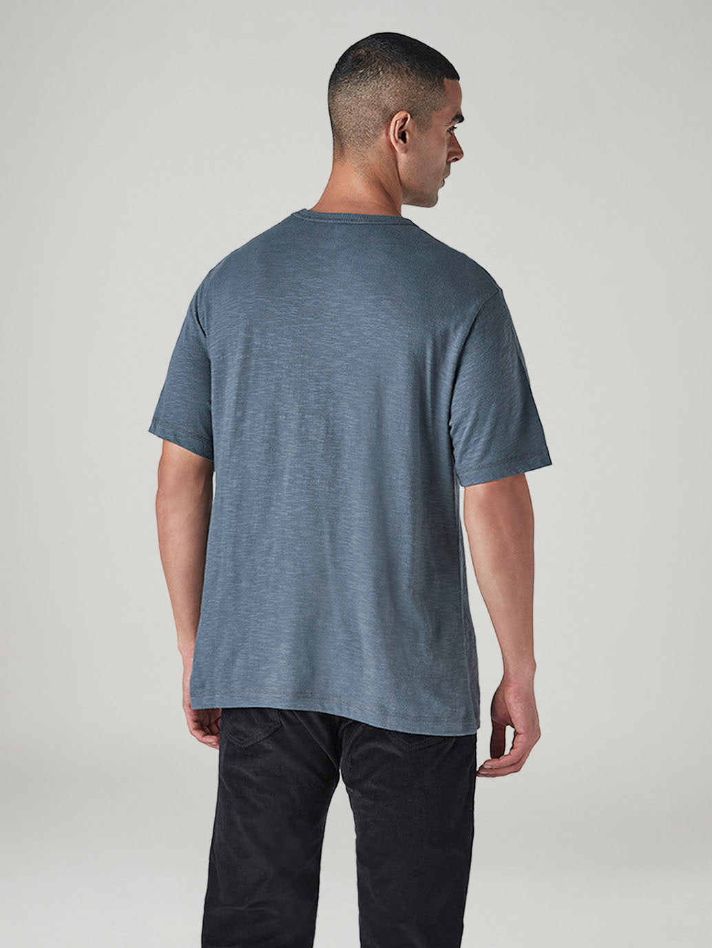 Men's Solid Regular Fit Jersey T-Shirt - Back View