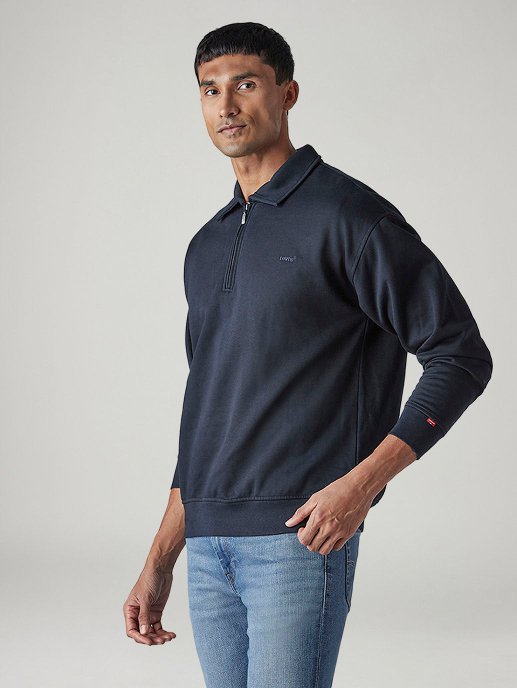 Men's Solid Boxy Fit Sweatshirt - 20 View