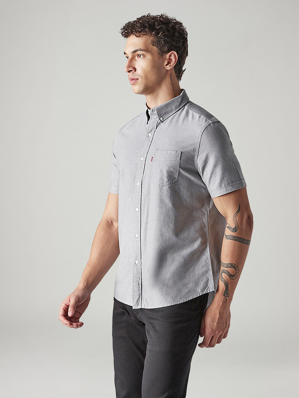 Men's Solid Slim Fit Oxford Shirt - Side View