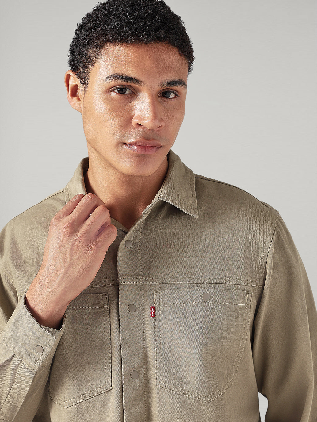Men's Solid Relaxed Fit Shirt - 20 View