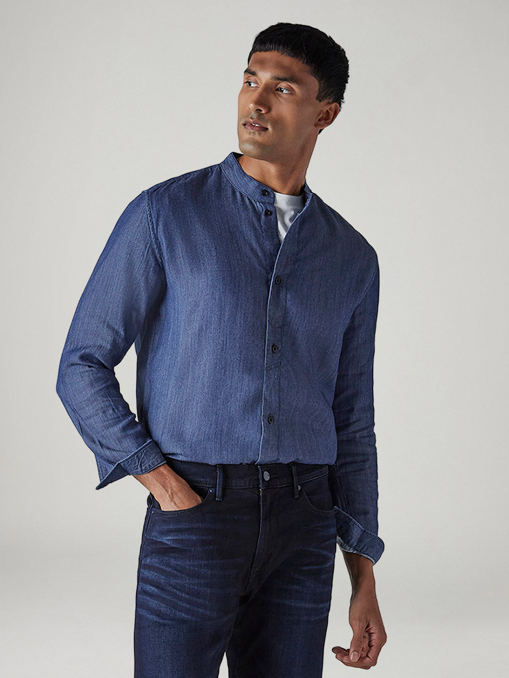 Men's Solid Slim Fit Redloop Shirt