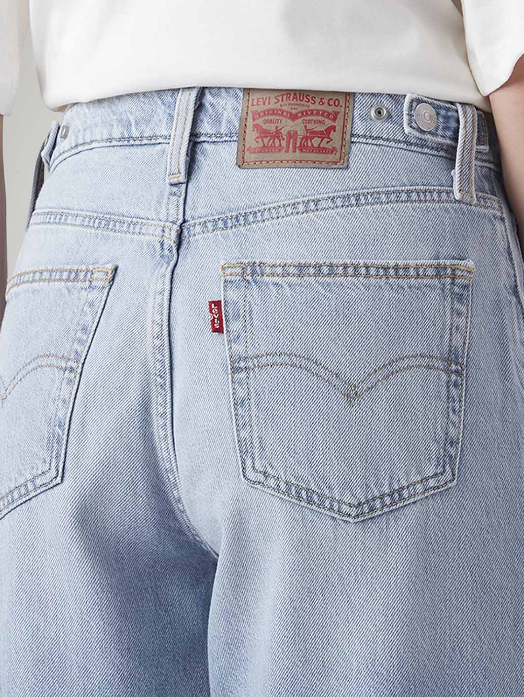 Women's Light Blue Wide Leg Fit High Rise Cinch Jeans - Detail View