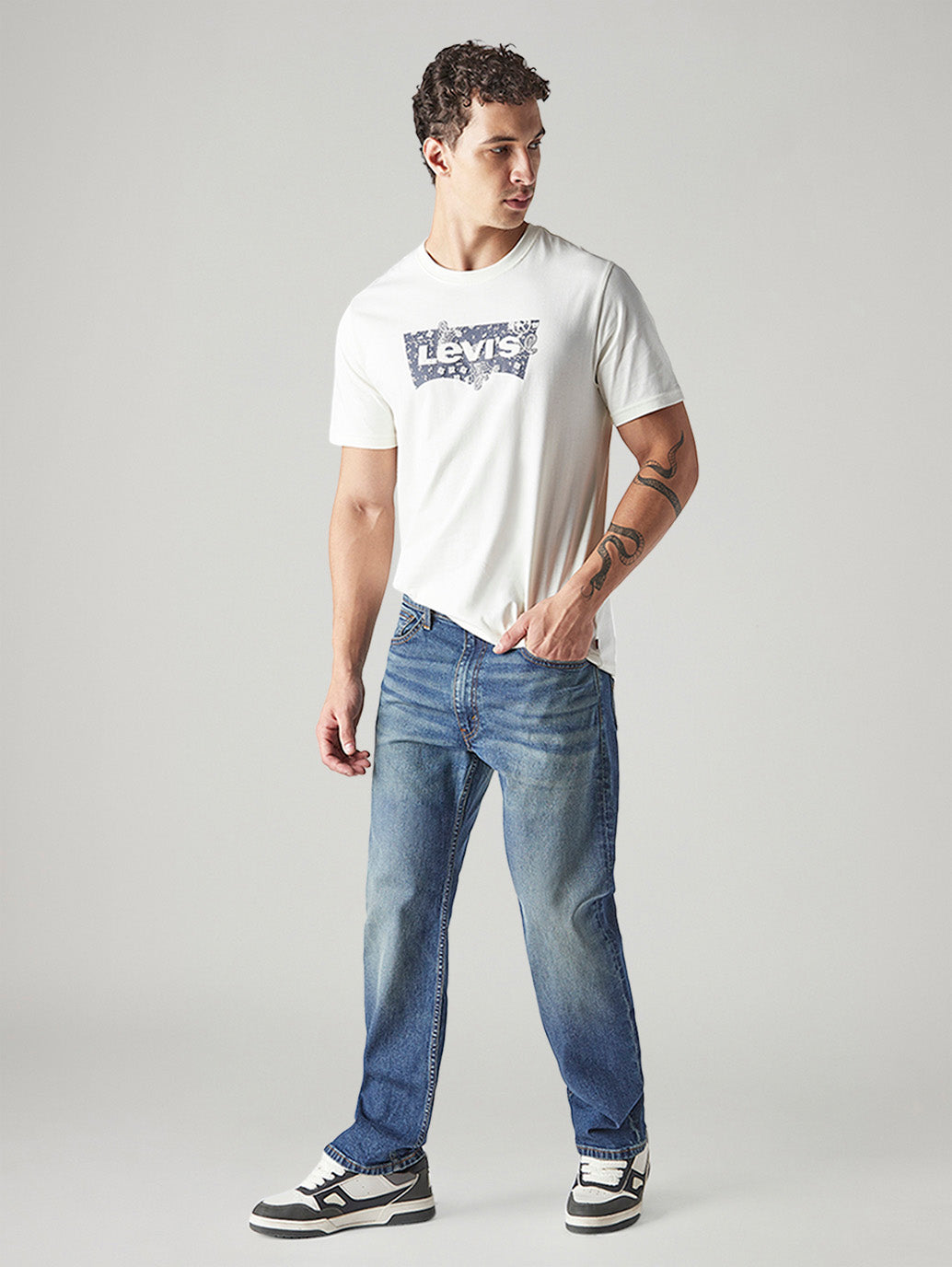 Men's 555 Tinted Dark Indigo Relaxed Straight Fit Mid Rise Jeans