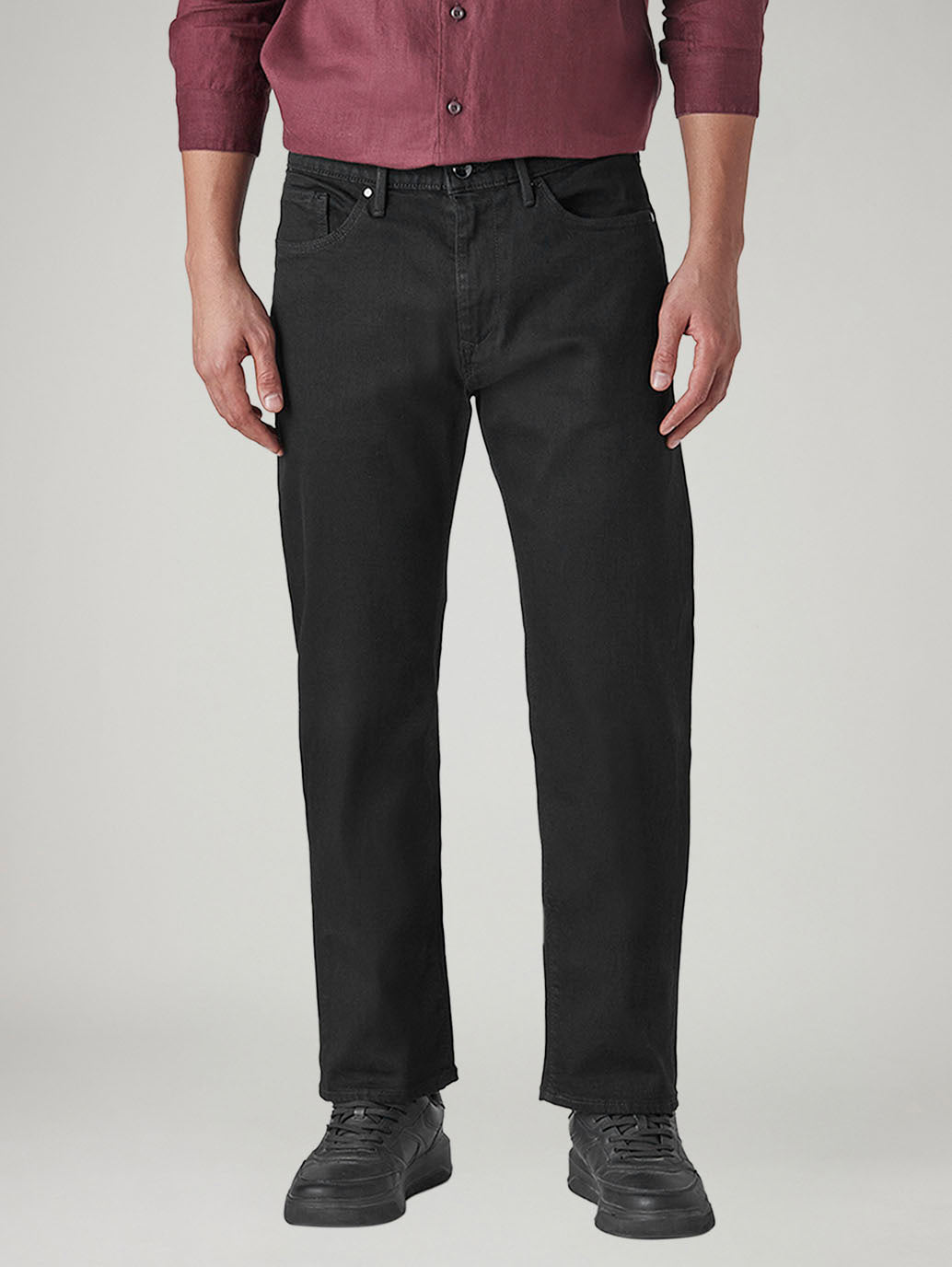 Men's 505 Black Straight Fit Mid Rise Redloop Jeans - Front View