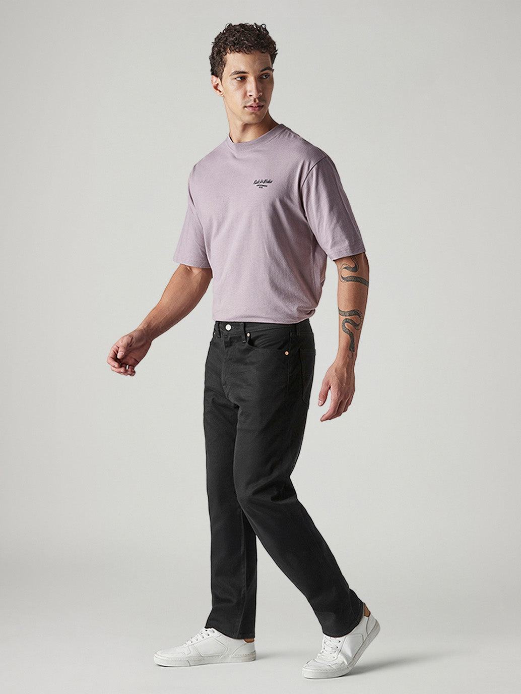 Men's 505 Black Straight Fit Mid Rise Jeans - Side View