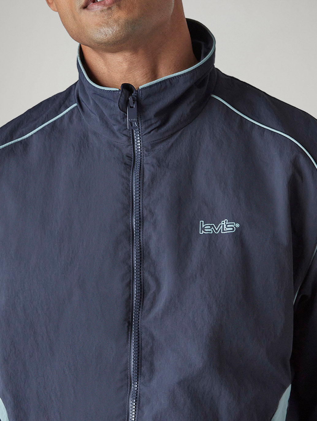 Men's Colorblock Relaxed Fit Jacket - Detail View