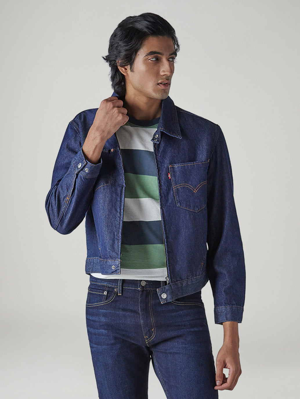 Men's Solid Regular Fit Denim Jacket