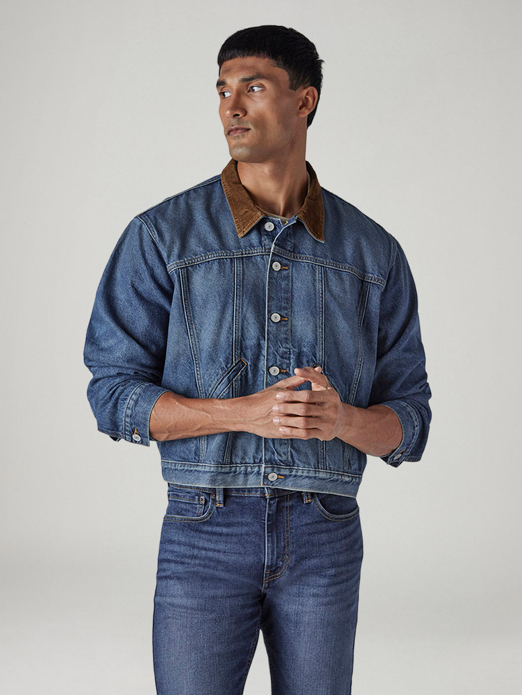 Men's Solid Regular Fit Trucker Jacket - Front View