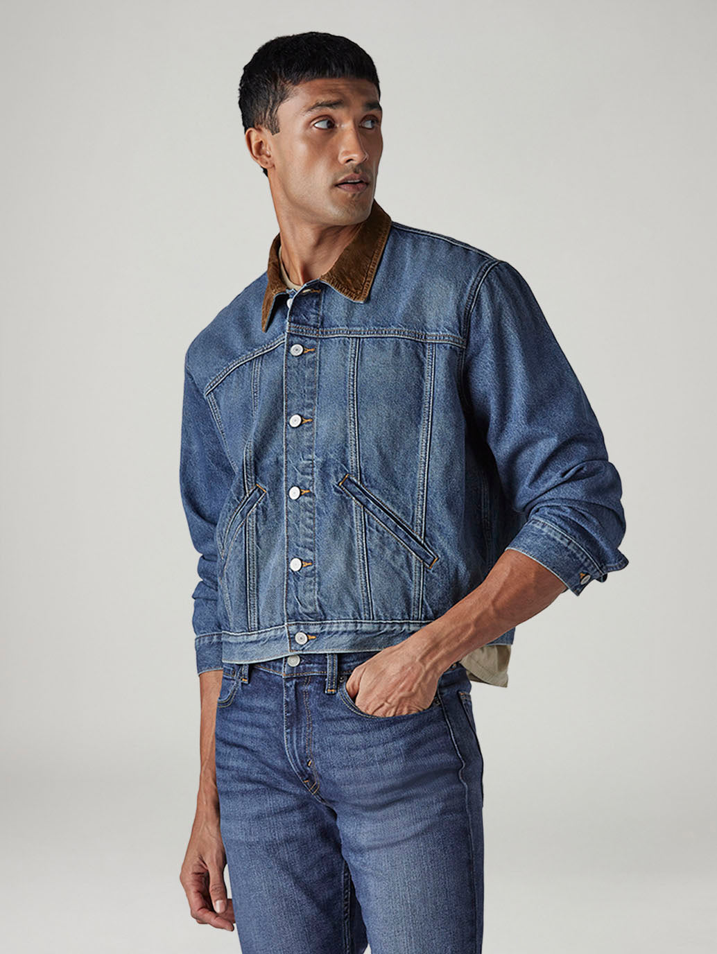 Men's Solid Regular Fit Trucker Jacket - Side View