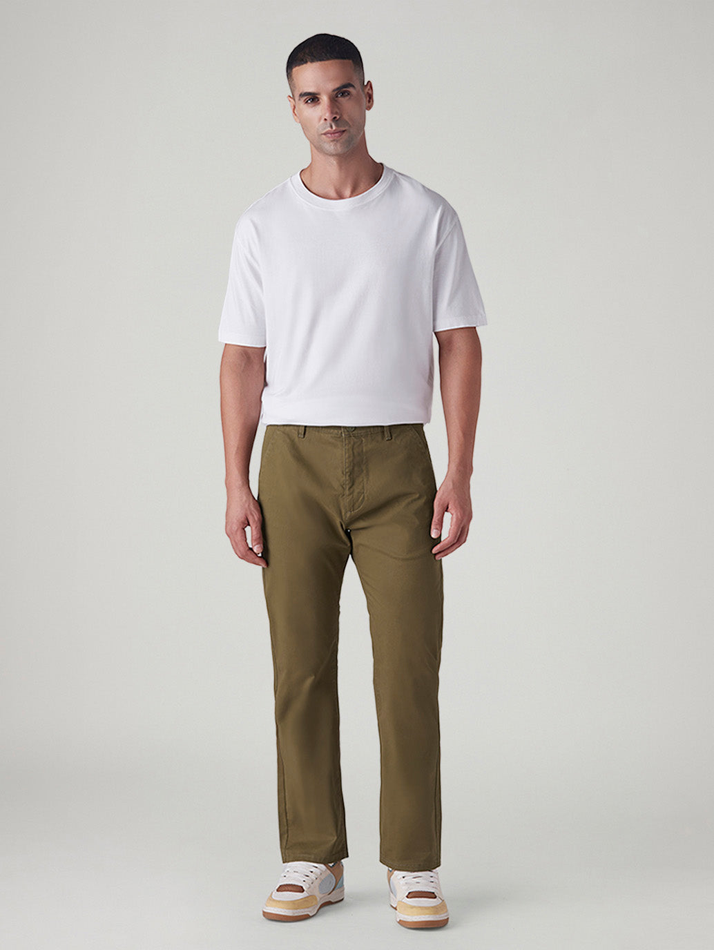 Men's 505 Olive Straight Fit Mid Rise Chinos - Front View