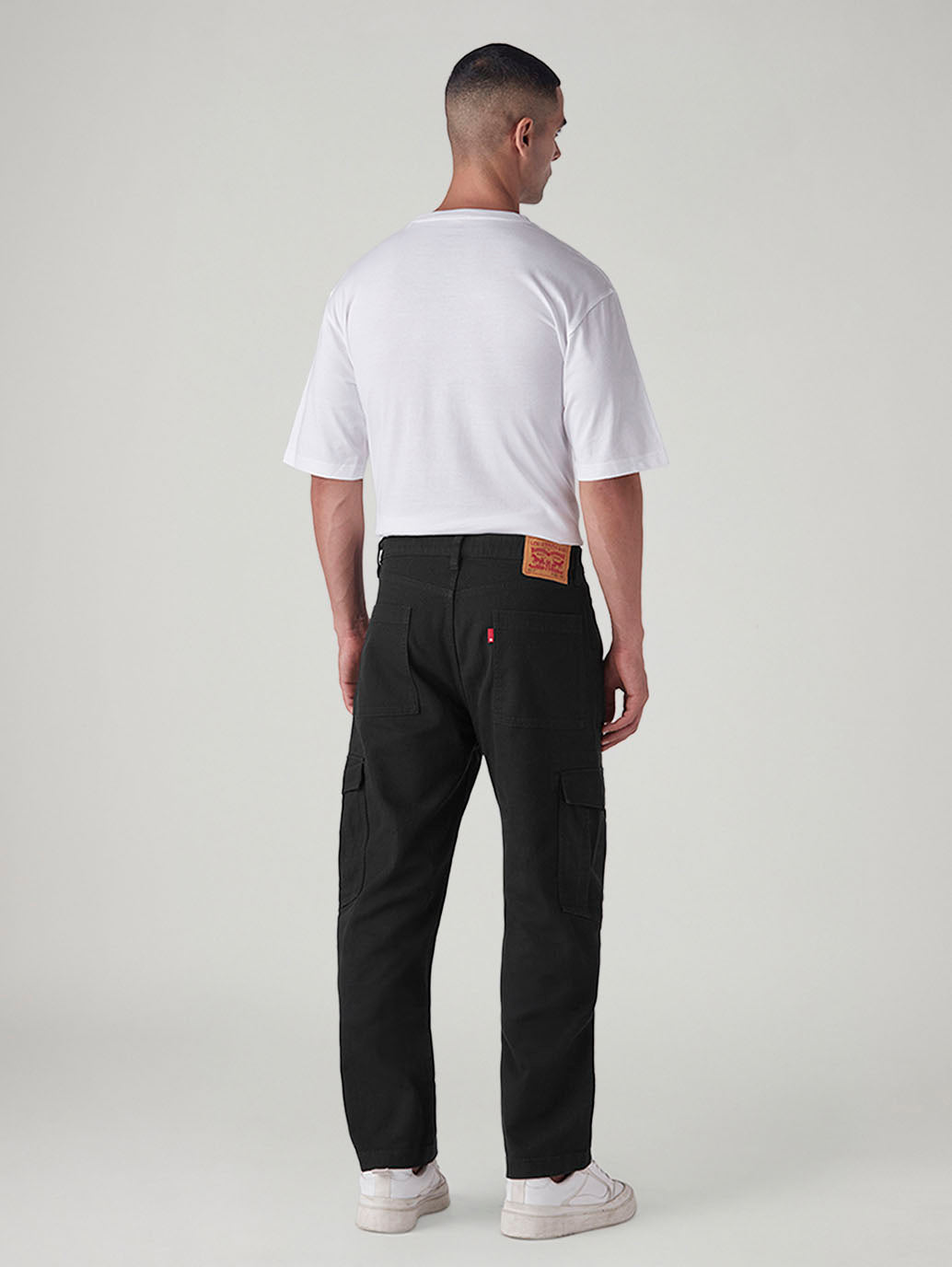 Men's 565 Black Loose Fit Mid Rise Cargos - Back View