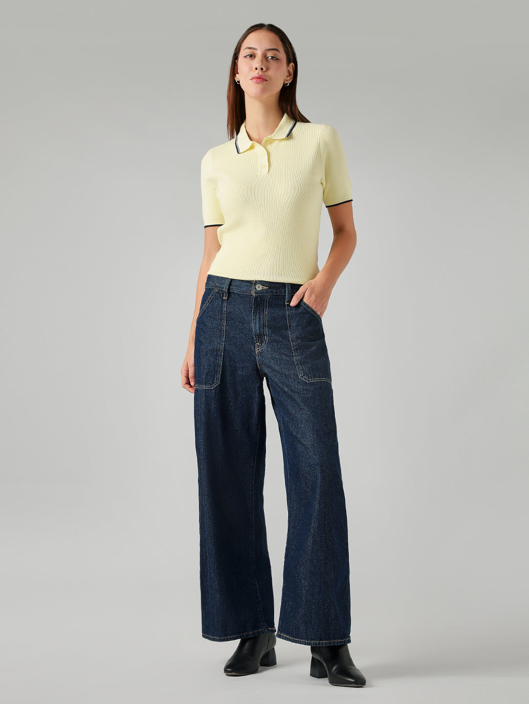 Women's Dark Blue XL Straight Loose Fit Mid Rise Cargo Jeans - Front View