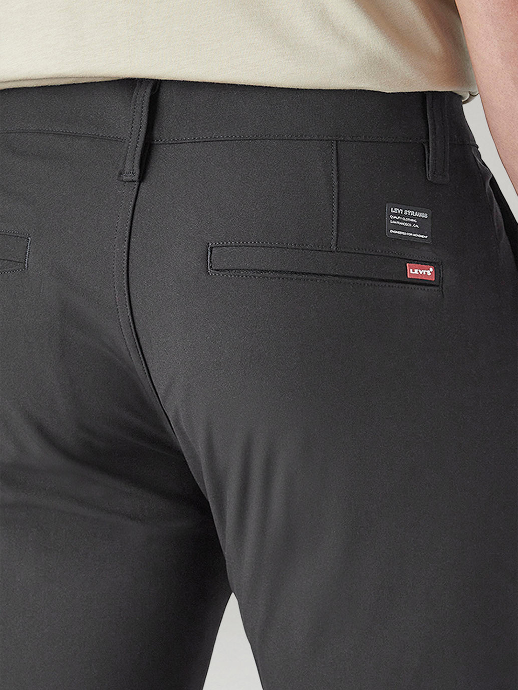 Men's 511 Black Slim Fit Mid Rise Chinos - Detail View