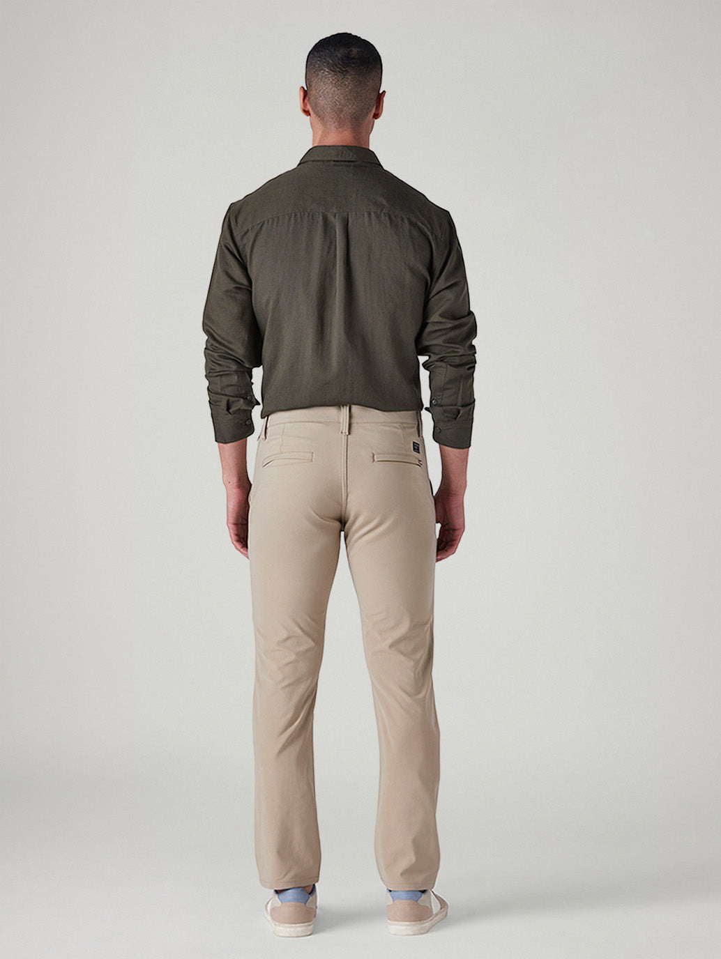 Men's 511 Beige Slim Fit Mid Rise Tech Pant - Back View