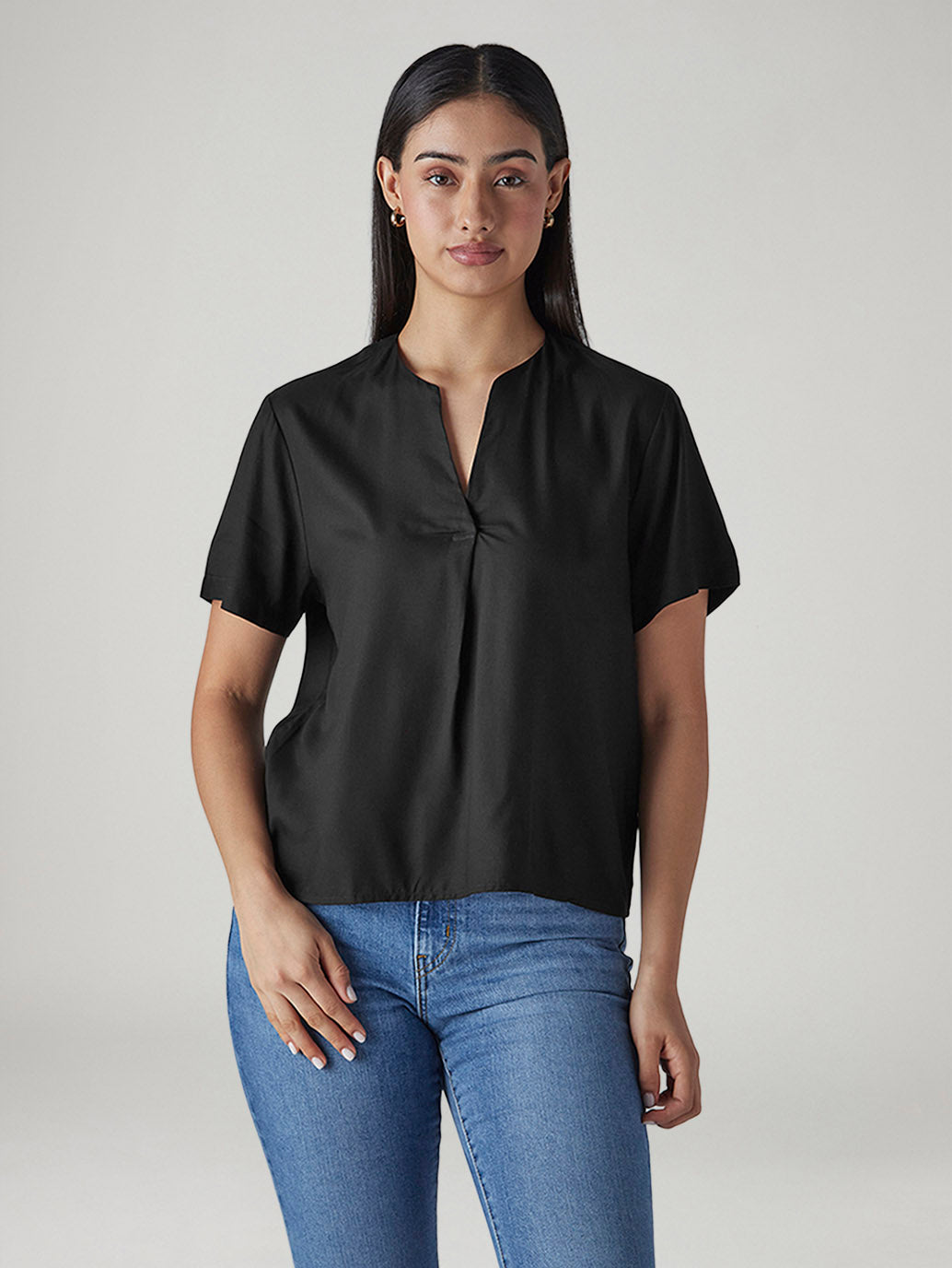 Women's Solid Regular Fit Poplin Top - Front View