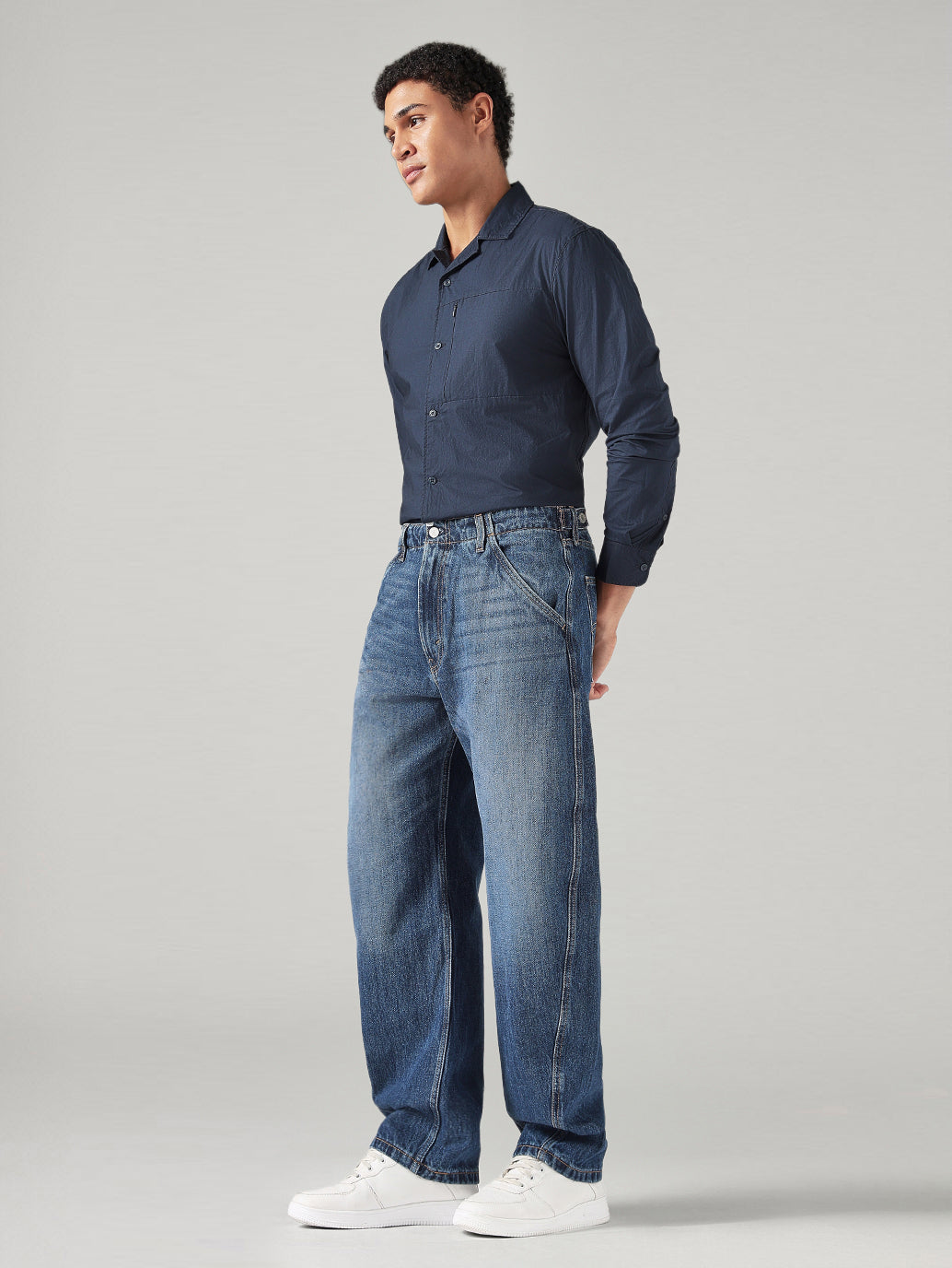 Men's Blue Baggy Fit Mid Rise Cinch Jeans - SIde View