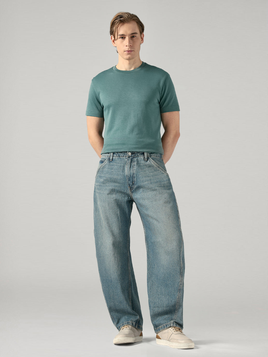 Men's Blue Baggy Barrel Fit Mid Rise Cinch Jeans - Front View