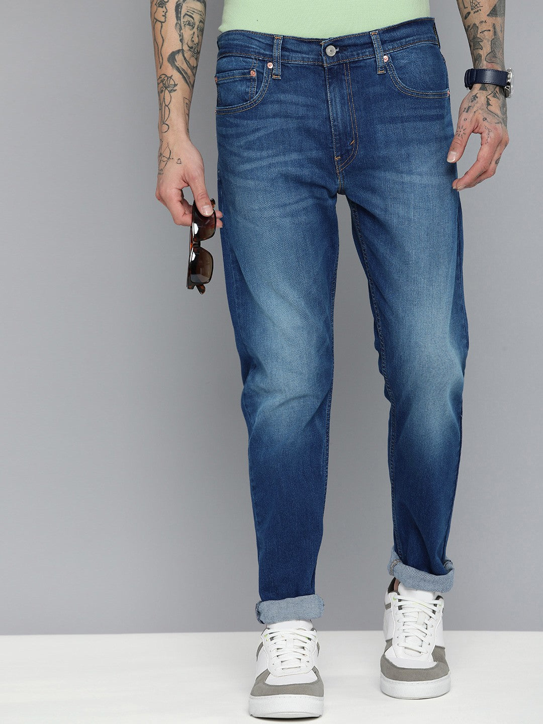 Men's 512 Blue Slim Tapered Fit Mid Rise Jeans - 01a66ab6-2b73-45aa-98ea-1cd2f7a726521704780760283-Levis-Men-Jeans-3731704780759772-1 View