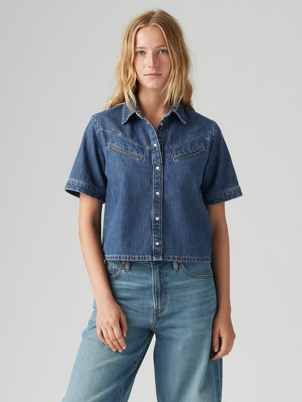 Women's Solid Spread Collar Shirt