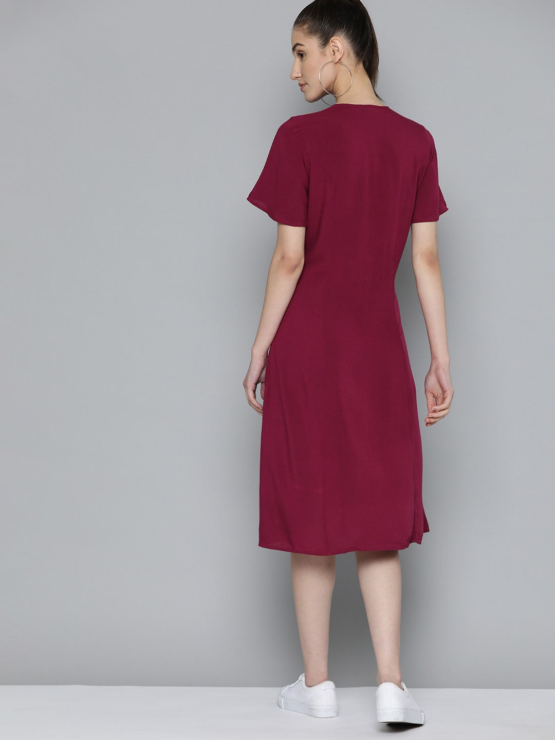 Women's Solid Red V Neck Dresses - 088cf83b-13bb-436f-b039-bc5ad547f14c1685696340335-Levis-Women-Dresses-1351685696339949-4 View