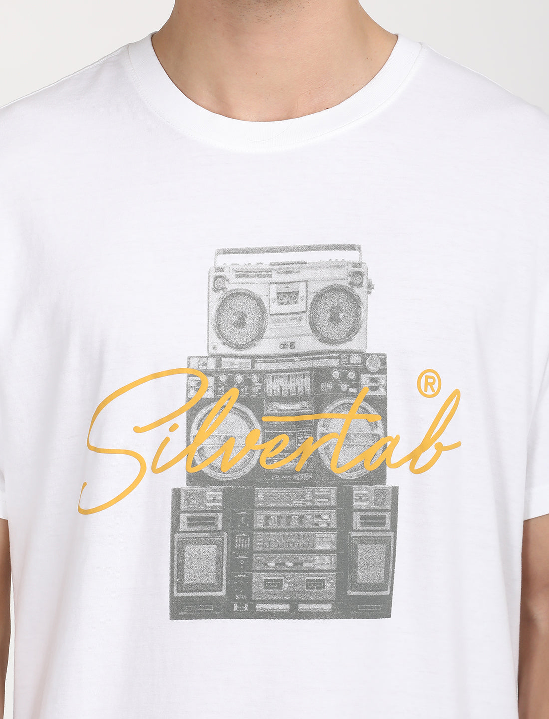 Men's Graphic Print Relaxed Fit T-Shirt - Detail View