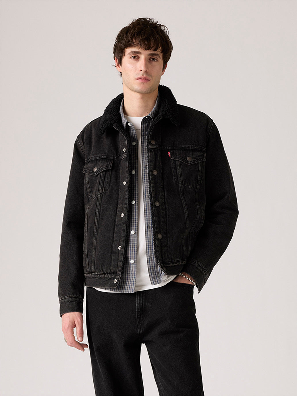 Men's Type III Sherpa Trucker Jacket - Front View