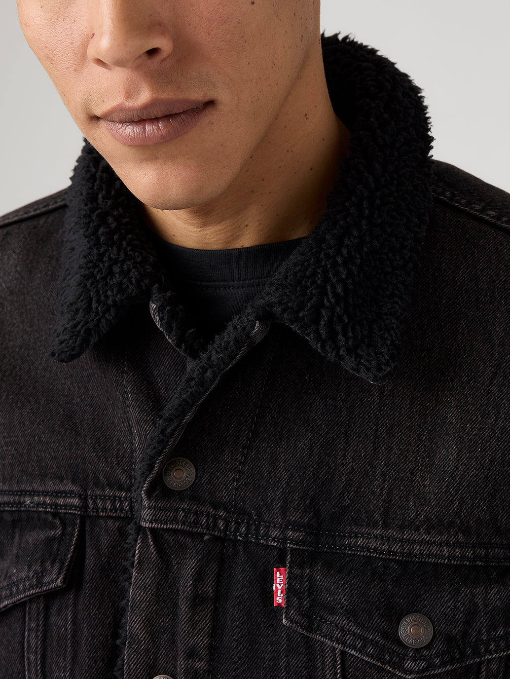 Levi's® Men's Type III Sherpa Trucker Jacket - detail View