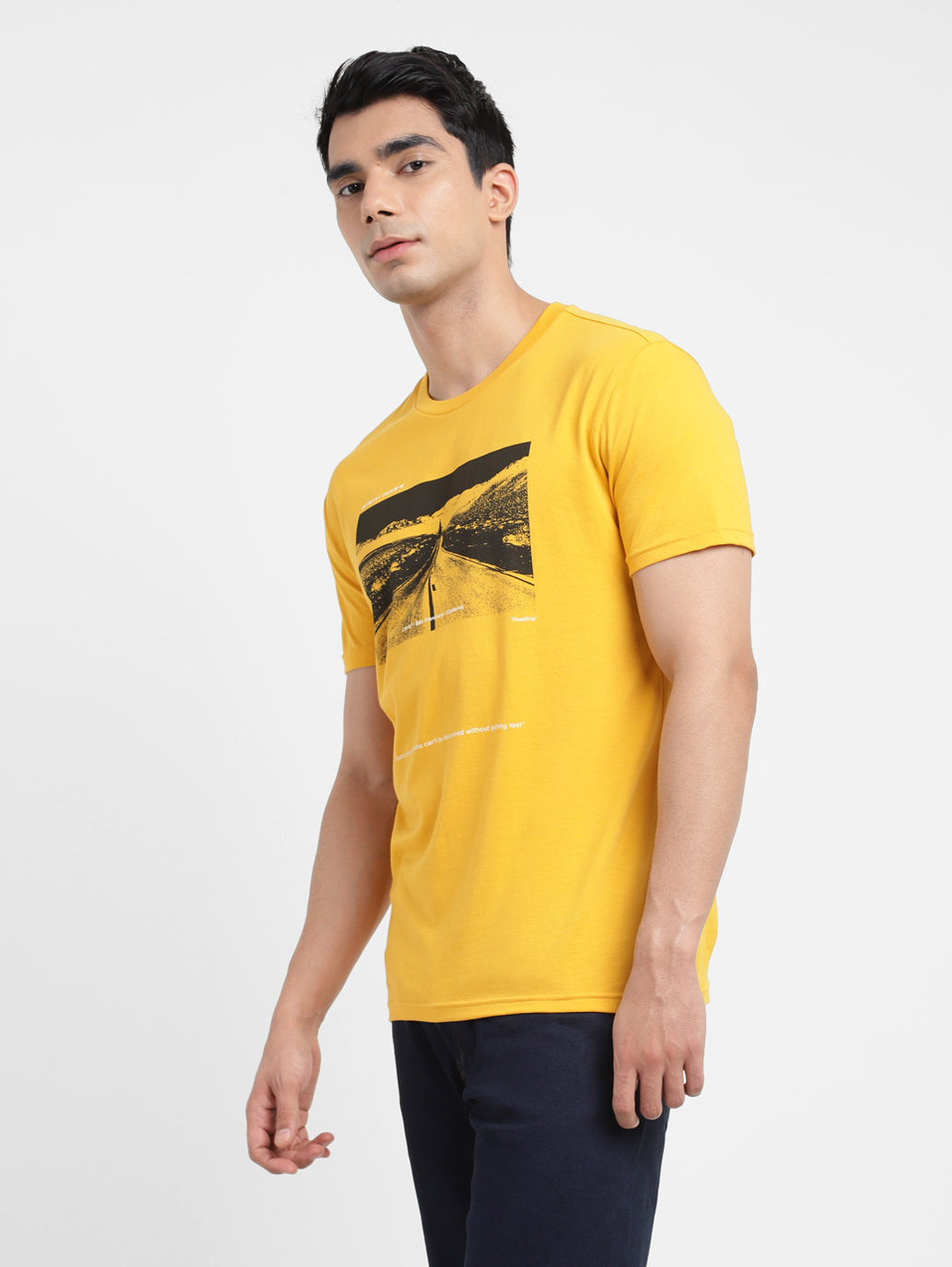 Men's Graphic Print Regular Fit T-shirt - 64ad6875-83e8-42d9-8e21-f4f7815a1ef7 View