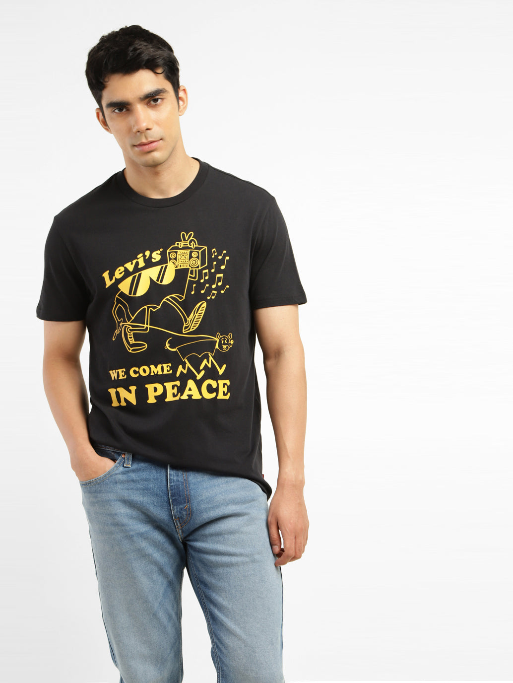 Men's Graphic Crew Neck T-shirt - a996ebf3-6ac0-4065-bb5c-18ab6b2b6ab9 View