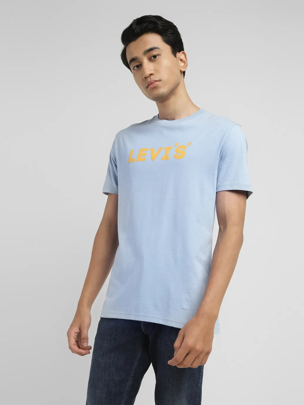 Men's Brand Logo Slim Fit T-shirt - e10161a9-964d-42dc-9e48-b637d60df69b View
