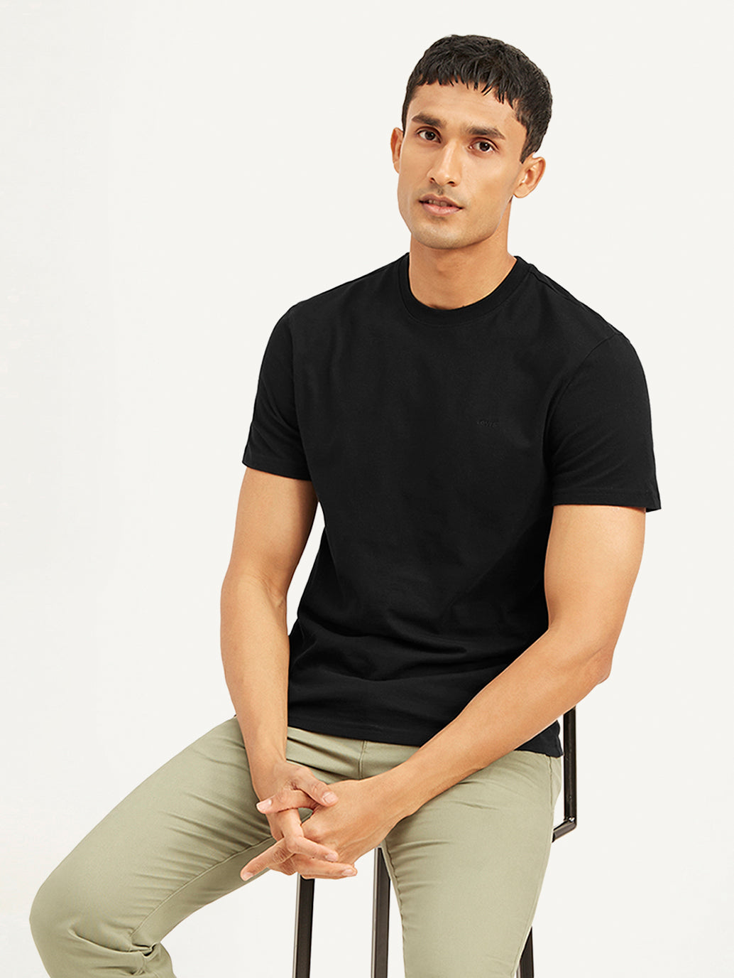 Men's Solid Slim Fit T-shirt - Styleshot View