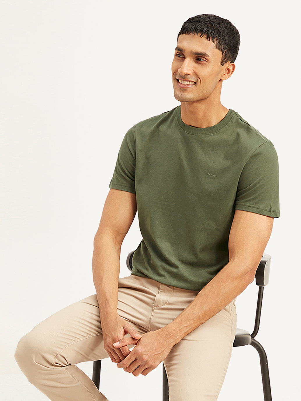Men's Solid Slim Fit T-shirt - Styleshot View