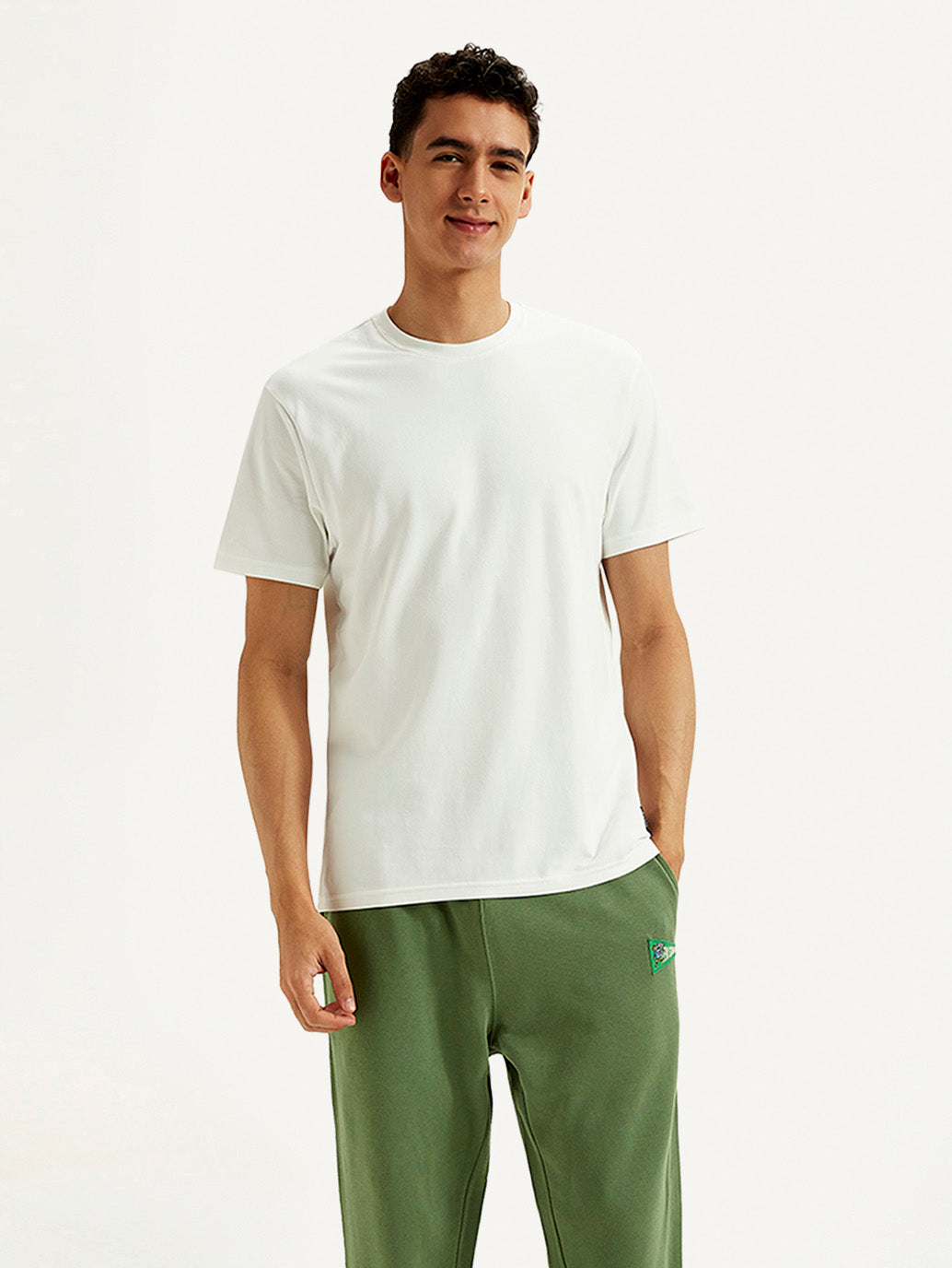Men's Solid Slim Fit T-shirt - Front View