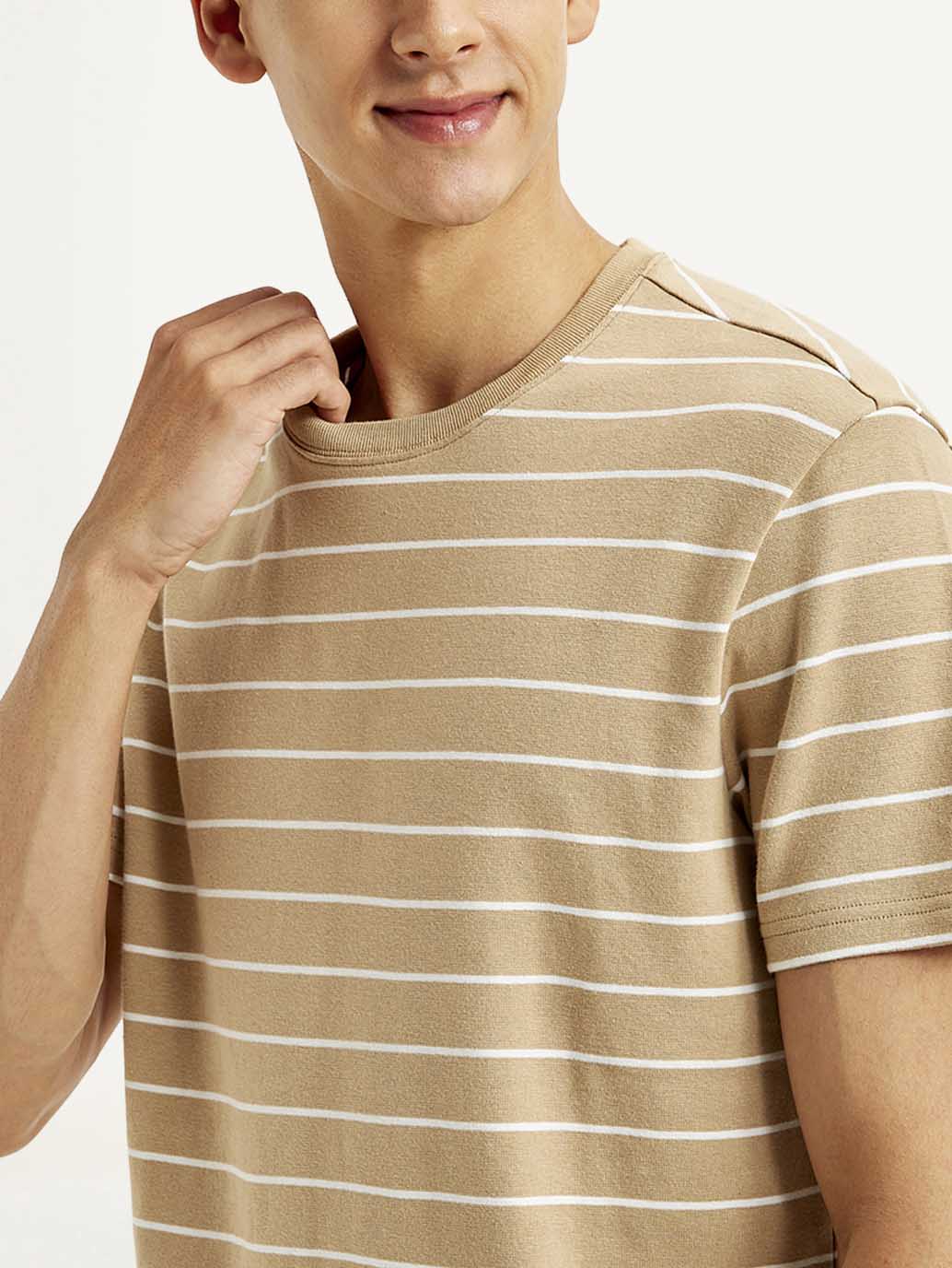 Men's Striped Slim Fit Linen T-shirt - Detail View